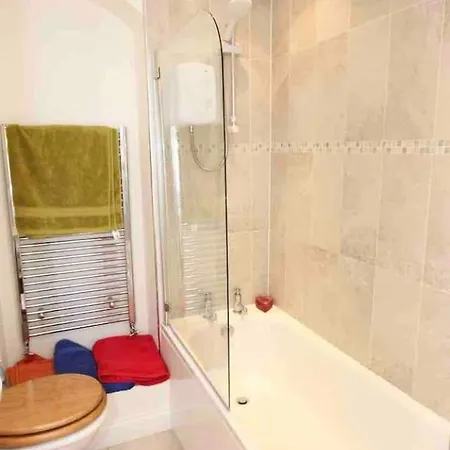 Pansiyon Private Office In Clifton With Free Parking Bristol