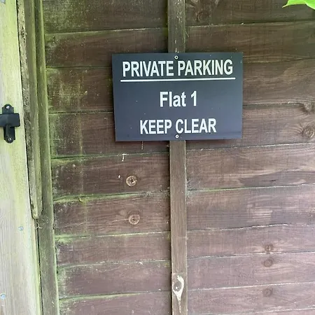 Private Office In Clifton With Free Parking Pansiyon Bristol