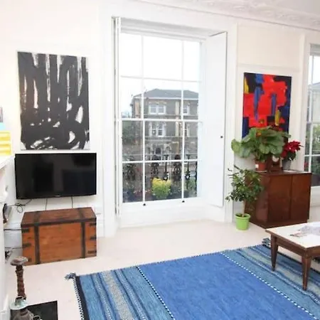 Private Office In Clifton With Free Parking *